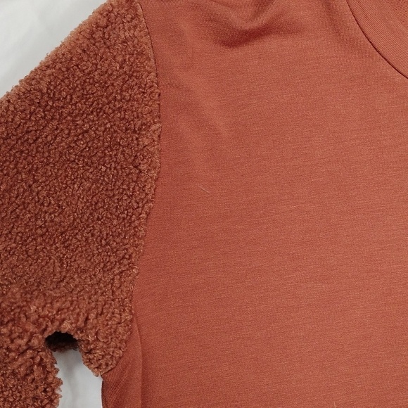 Kenneth Cole women's XL sweater - Picture 3 of 10